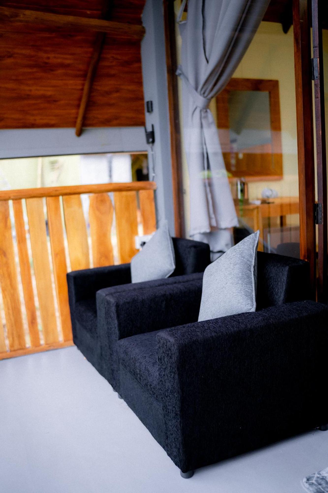 Ella Lovers View Cabins מראה חיצוני תמונה